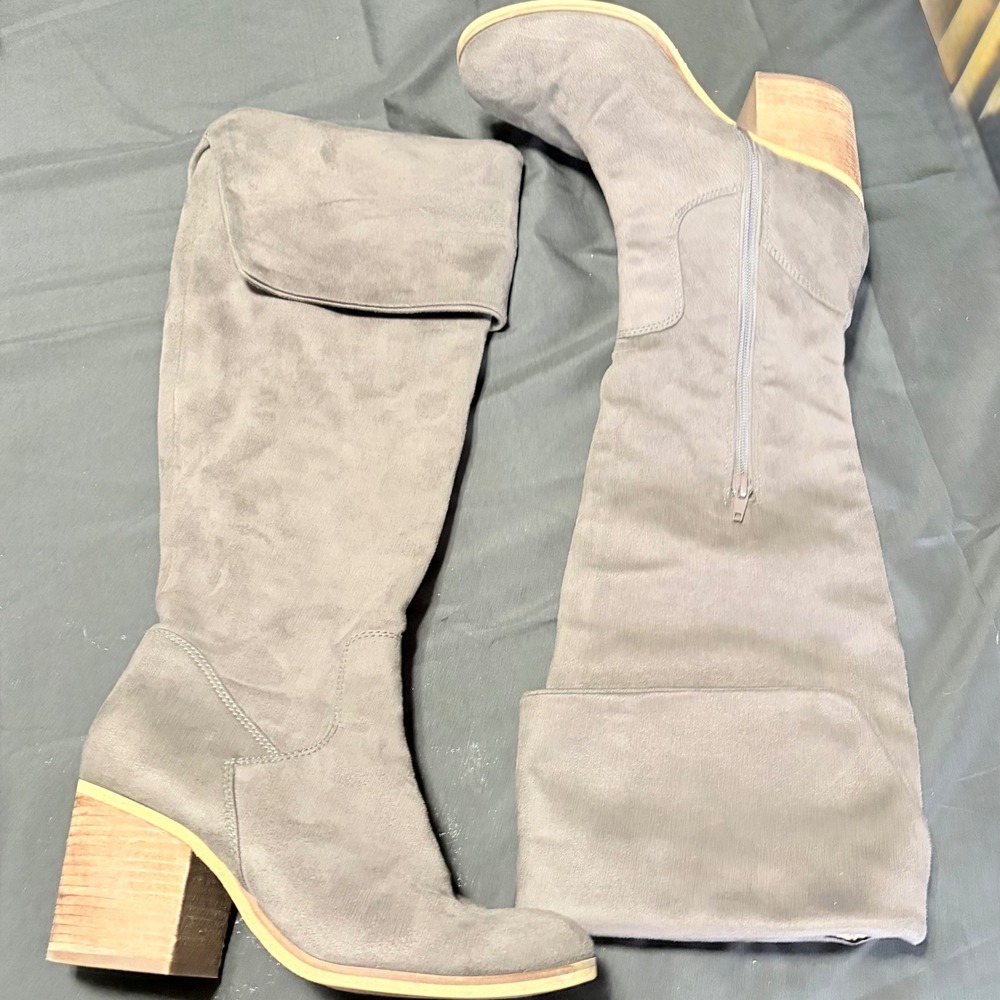 Melrose and Market Grey‎ Faux Suede Over The Knee Block Heel Boots Womens 8M